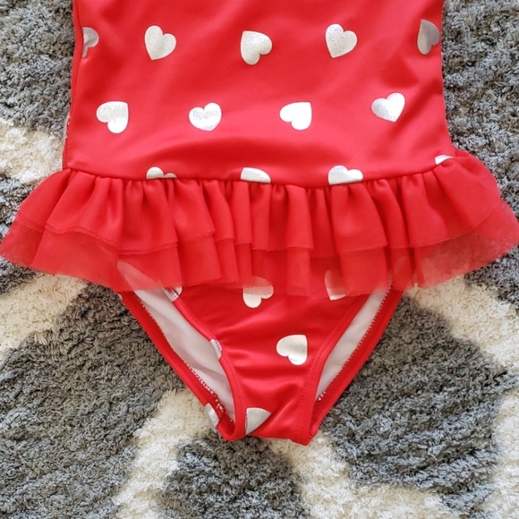 Gymboree - Hearts print swimsuit 3T - Picture 3 of 5